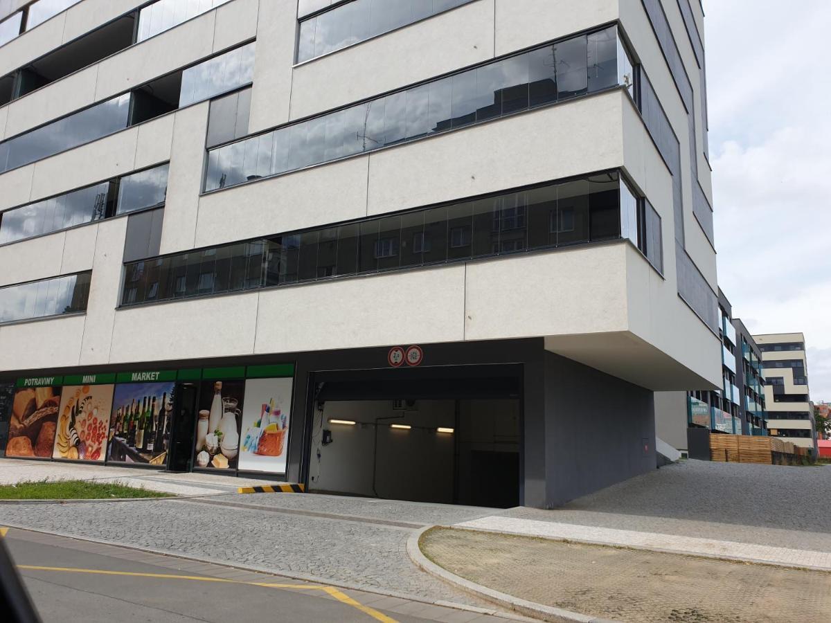 Vltava Apartments Prag Exterior foto